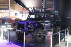 广州车展实拍007幽灵党路虎卫士