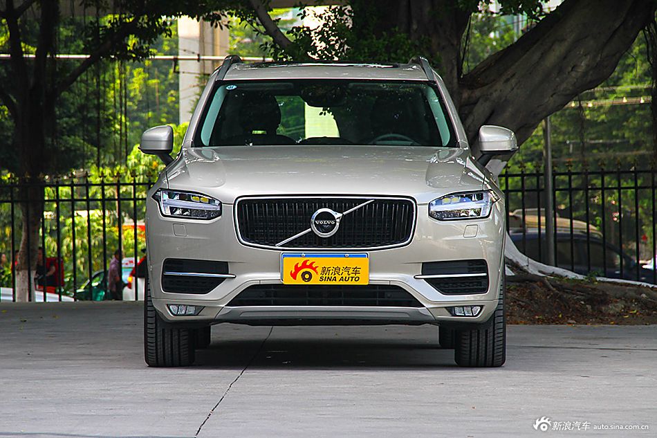 2015款沃尔沃XC90 2.0T自动 T6智雅版5座