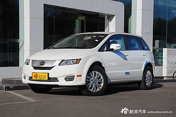 新浪热销 比亚迪e6多地劲爆优惠6.8折起