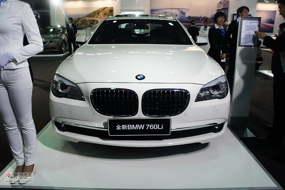 2011南昌车展现场展车图_9804719_汽车图库