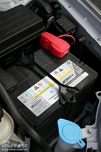 新凯越电瓶_图片_汽车图库_新