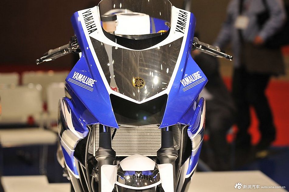 2014款雅马哈 YZF R25正式发布_41034750_汽车图库_新浪汽车_新浪网