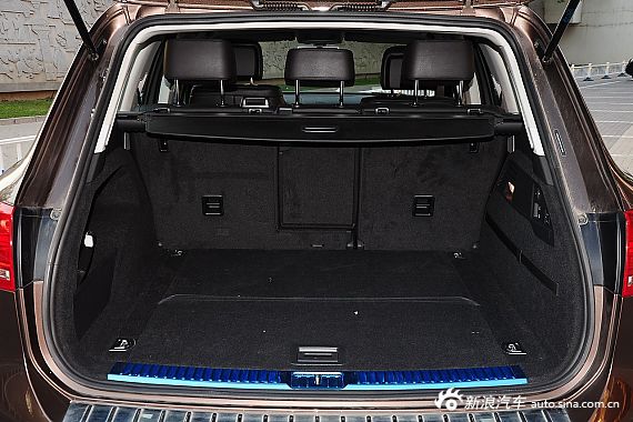 2011款途锐V6 3.0TSI汽油舒适型