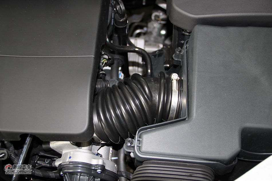 09款福克斯1.8自动时尚版_福克斯引擎底盘图
