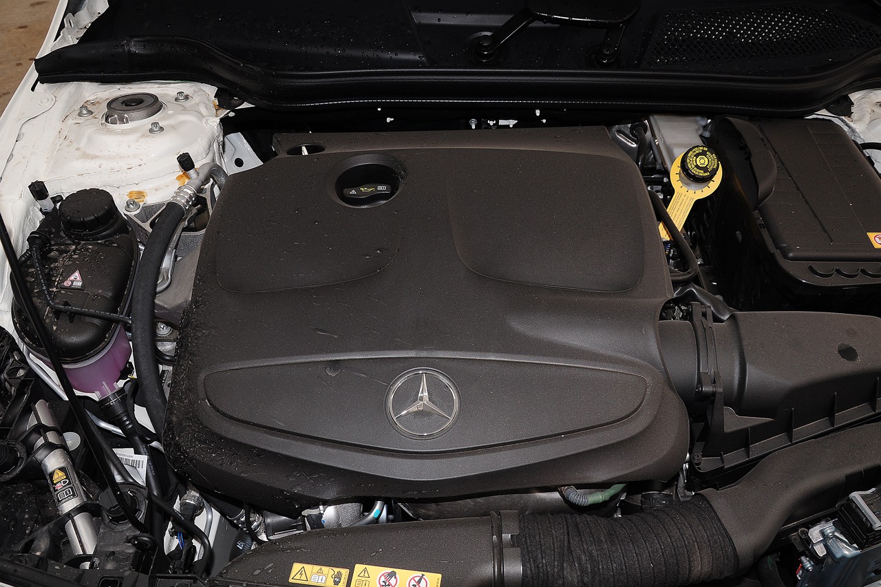 2015款奔驰a200 1.6t自动