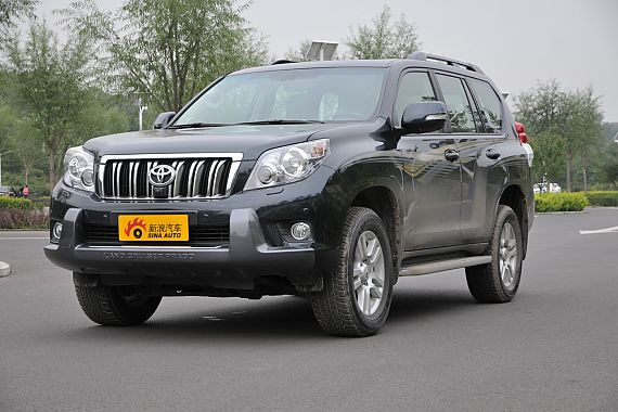 银川车展购丰田普拉多最高优惠1万元