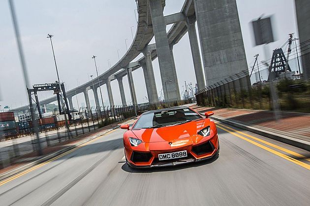 斗牛 不甘平凡 DMC改900马力Aventador