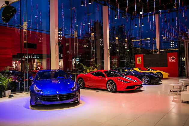 法拉利入俄10周年 特别版F12 Berlinetta