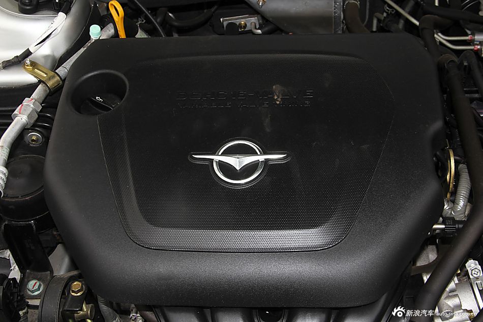 2014款海马M8 2.0L自动舒适型 2014款海马M8 2.0L自动舒适型