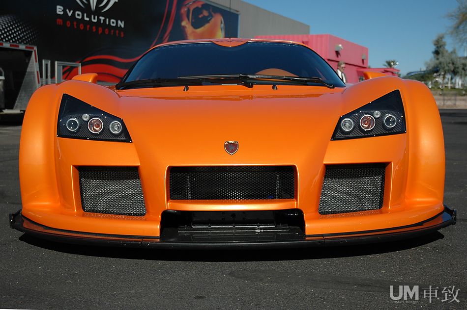 太阳神gumpert+apollo超级跑车