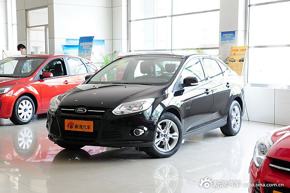 经典福克斯现金优惠1.2万 少量现车