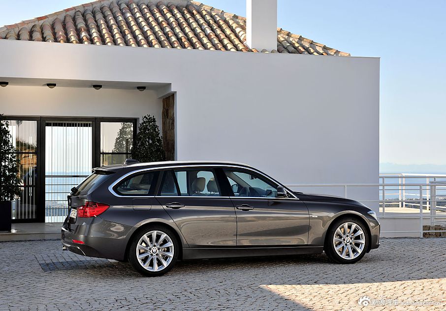 2013款宝马3系运动旅行版_宝马3系-进口官方