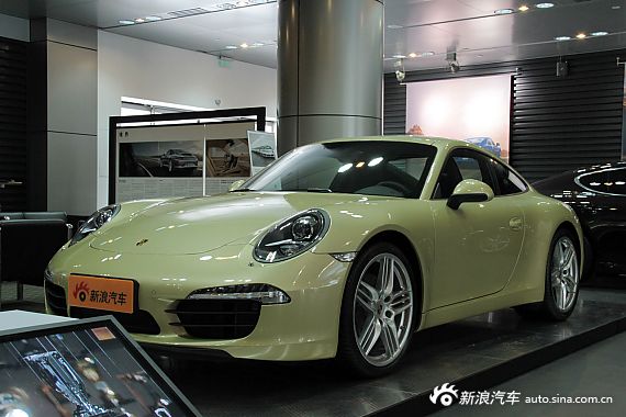 保时捷引领豪车锋芒 亮相2012深港澳车展