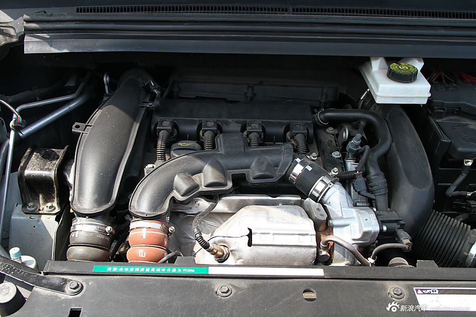 2014款DS 5 1.6T自动雅致版THP160