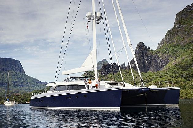 体验甲板乐趣 Quintessential双体船