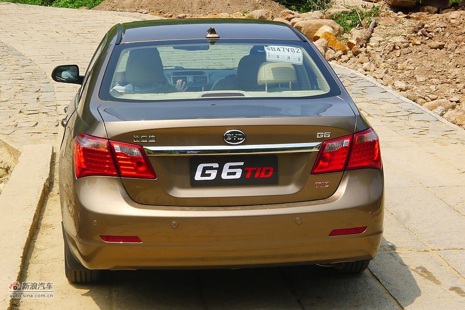 2011款比亚迪g6_比亚迪g6外观图片8795288