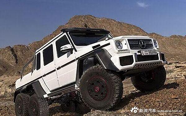 花600万买了辆6轮大奔竟被强行贴反光条