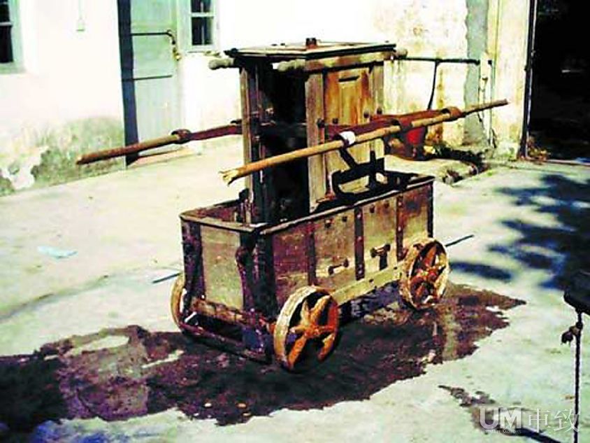 奏响水与火的诗歌 消防车发展历史