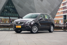 新浪汽车抢先实拍2015款别克昂科威20T