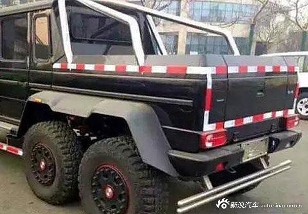 花600万买了辆6轮大奔竟被强行贴反光条