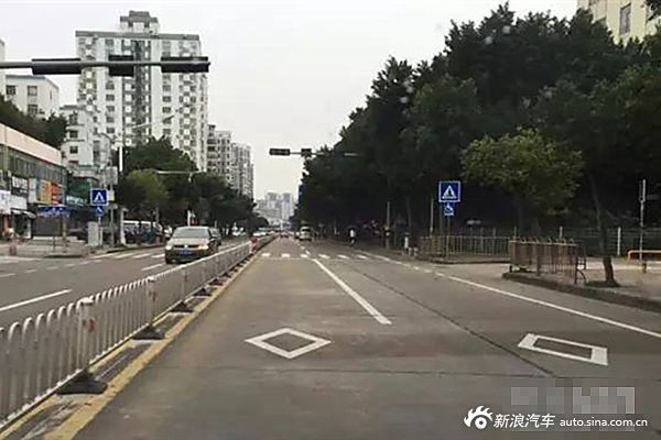 行人穿马路被撞 司机全责还赔8万