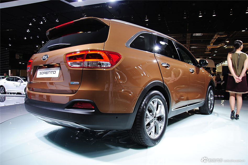 2015款起亚索兰托巴黎车展实拍