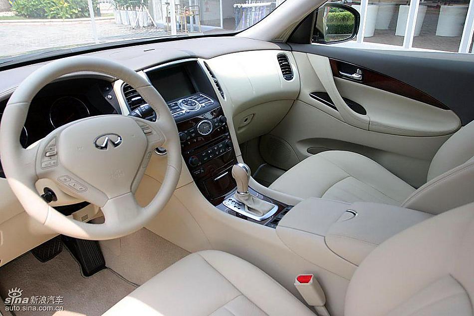 英菲尼迪EX35内饰及细节_英菲尼迪EX图片85