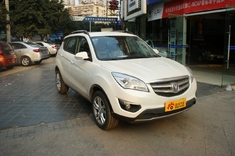 新浪汽车图解长安CS35