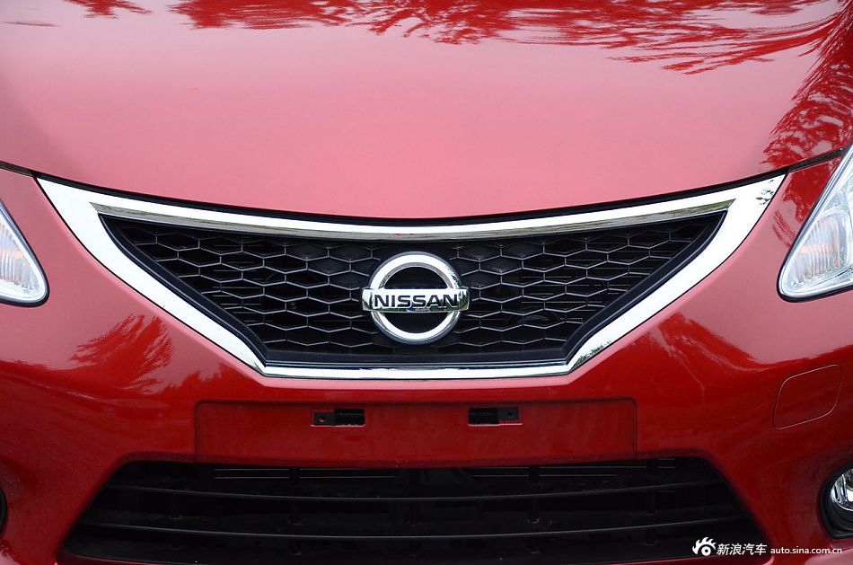 骐达和标致307外观图片对比哪个好_骐达和标