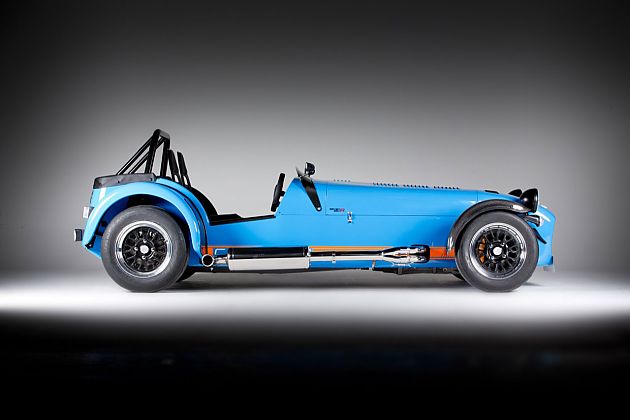 F1车手试驾Caterham 620R