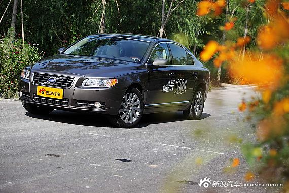 豪华不在外表--试驾2012款沃尔沃S80L
