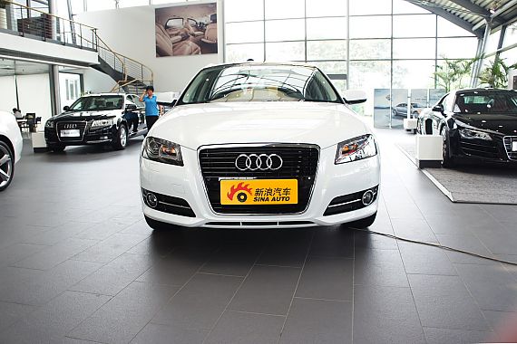 奥迪A3最高优惠2.8万 送全险加万元礼包