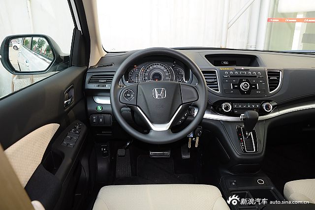 2015款CR-V2.0L两驱都市版