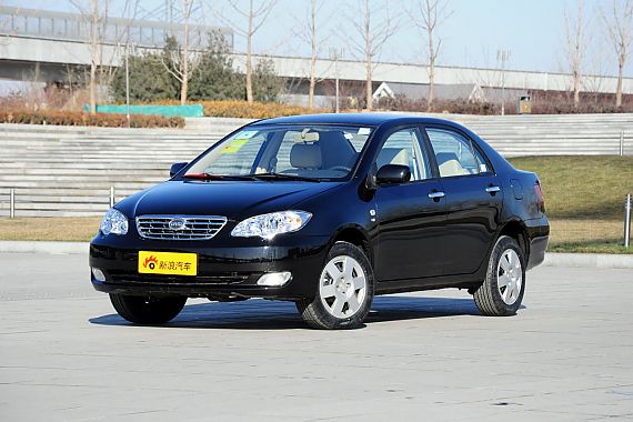 比亚迪F3智能型现金优惠8000元 有现车