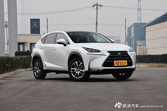 2015款雷克萨斯NX 300h全驱锋致版