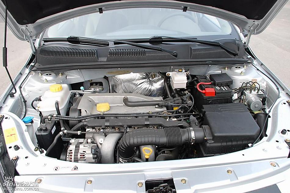 奇瑞A3发动机_奇瑞A3引擎底盘图片95621_汽