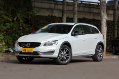 比SUV好看的跨界车 沃尔沃V60跨界版