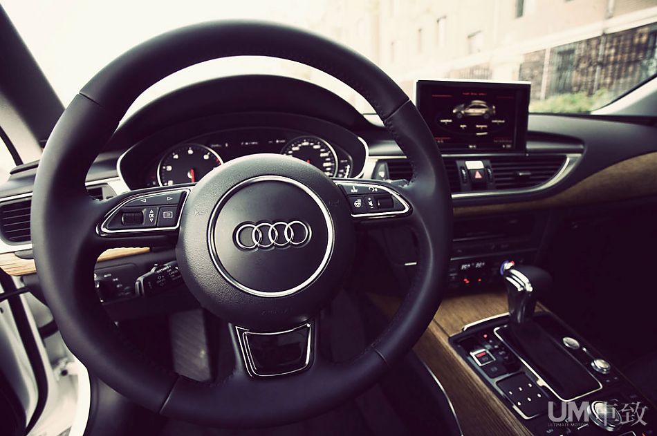 奥迪MMI系统