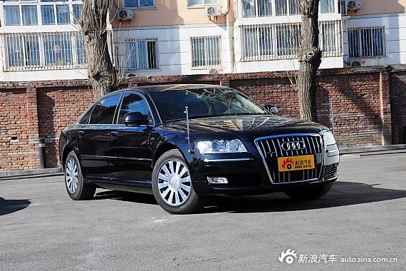 价值888万奥迪A8L防弹车到店实拍