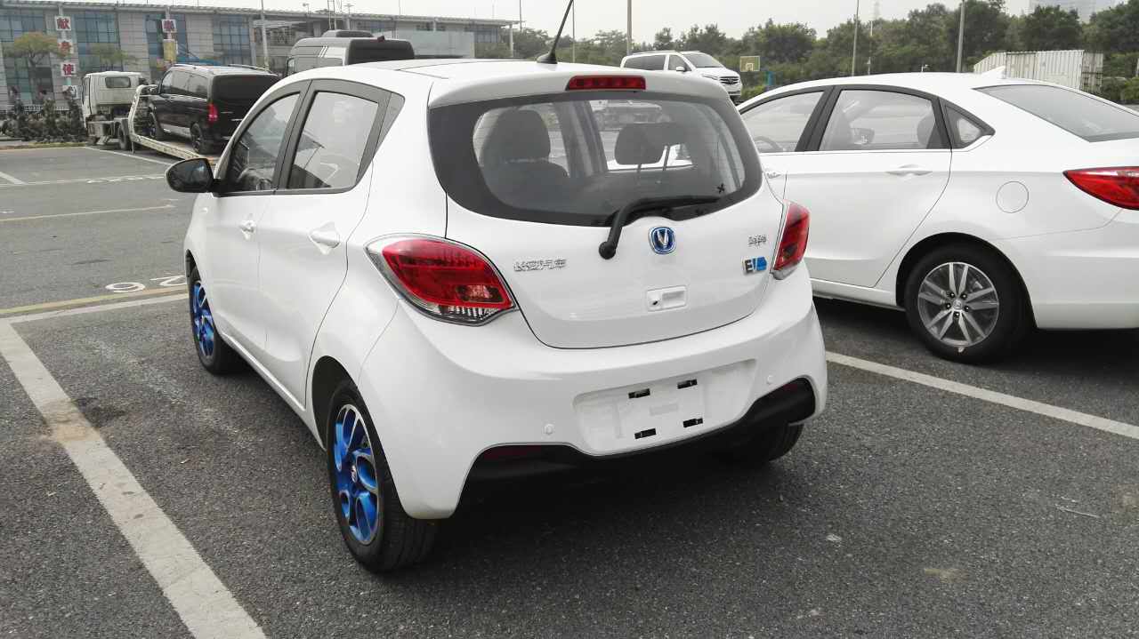 2016广州车展探馆:长安奔奔EV 续航210km