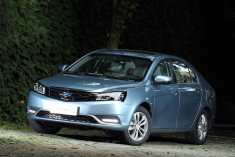 全新帝豪实拍组图 换装1.3T发动机 更加经济实用