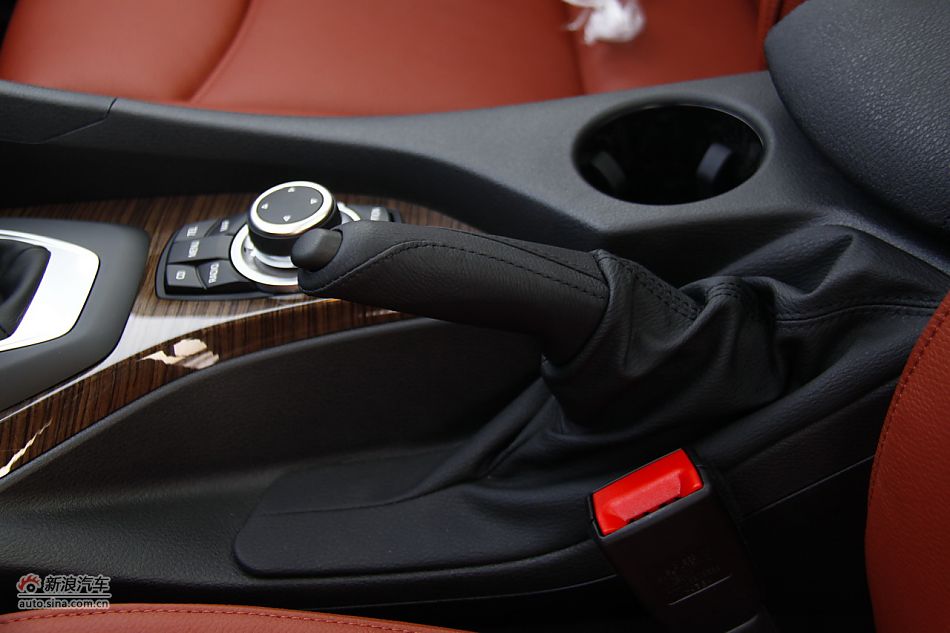 华晨宝马X1内饰功能_宝马X1图片12985719_