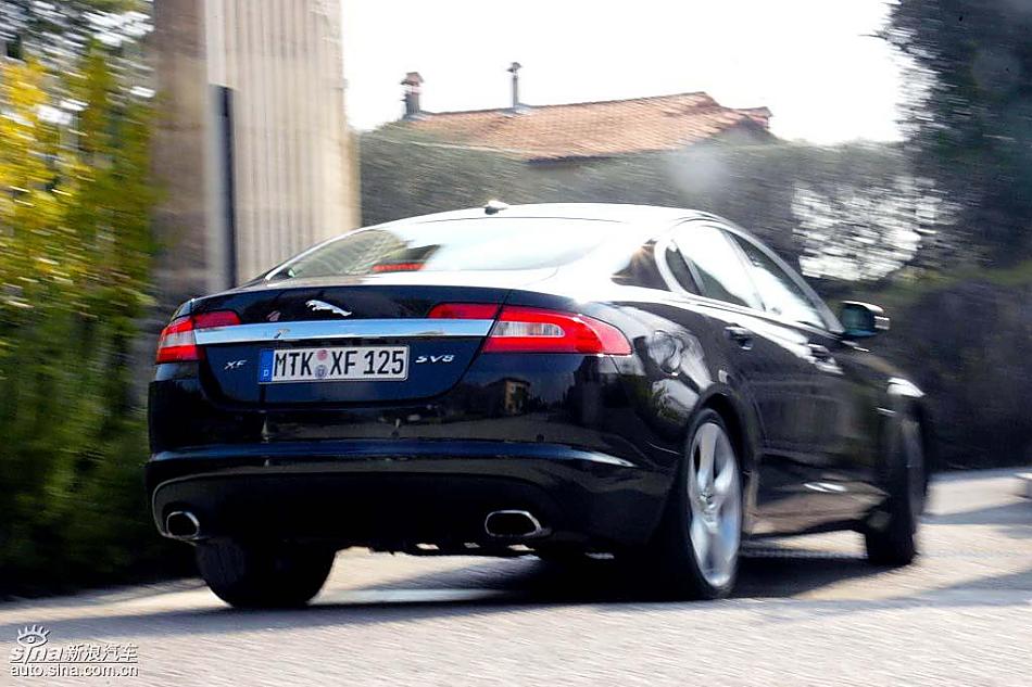 驾驭捷豹XF_图片_汽车图库