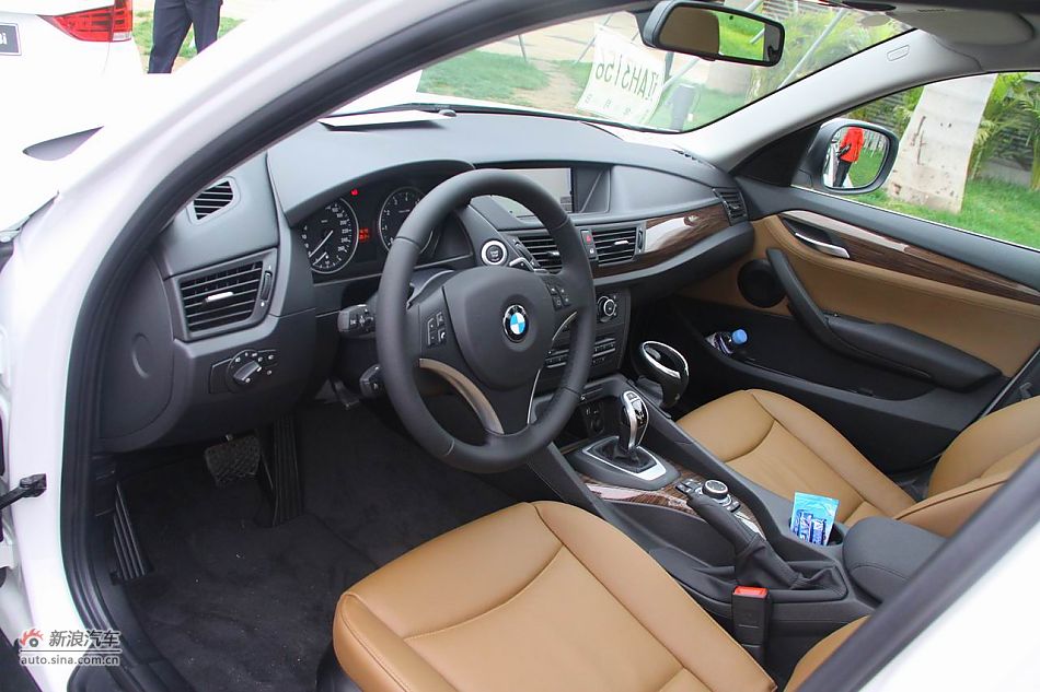 华晨宝马X1_宝马X1图片13235775_汽车图库