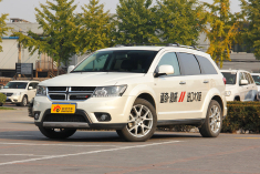 美式进口7座SUV 实拍道奇酷威