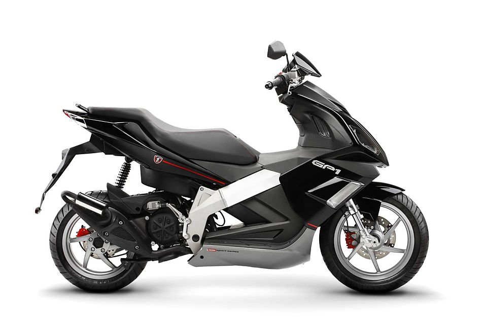 欧系劲猛战羊Derbi GP-1组图欣赏