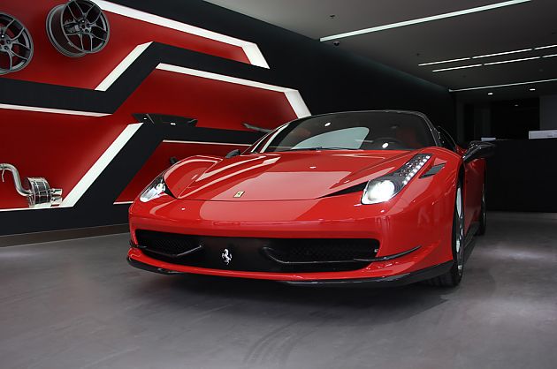 冰山一角 感受两款Novitec 法拉利