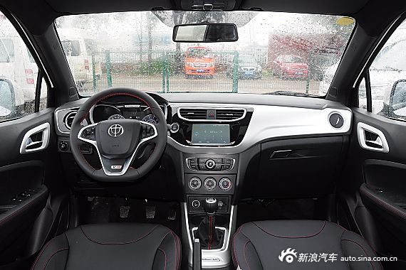 2015款中华V3 1.5L手动智能型