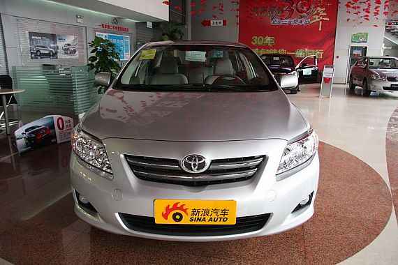 丰田卡罗拉让利2万元 另送保险装潢大礼