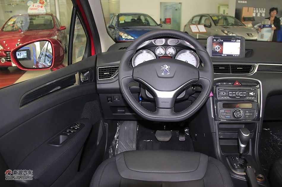 2012款东风标致308三厢2.0L手动风尚版_标致